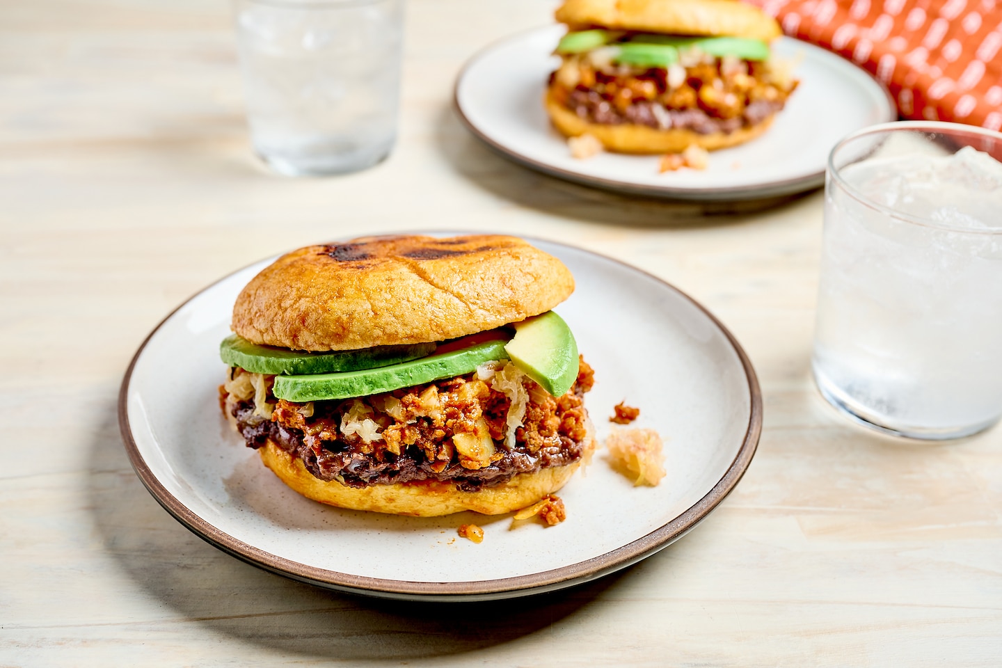 7 sandwichs végétaliens aux pois chiches, champignons, tofu et plus