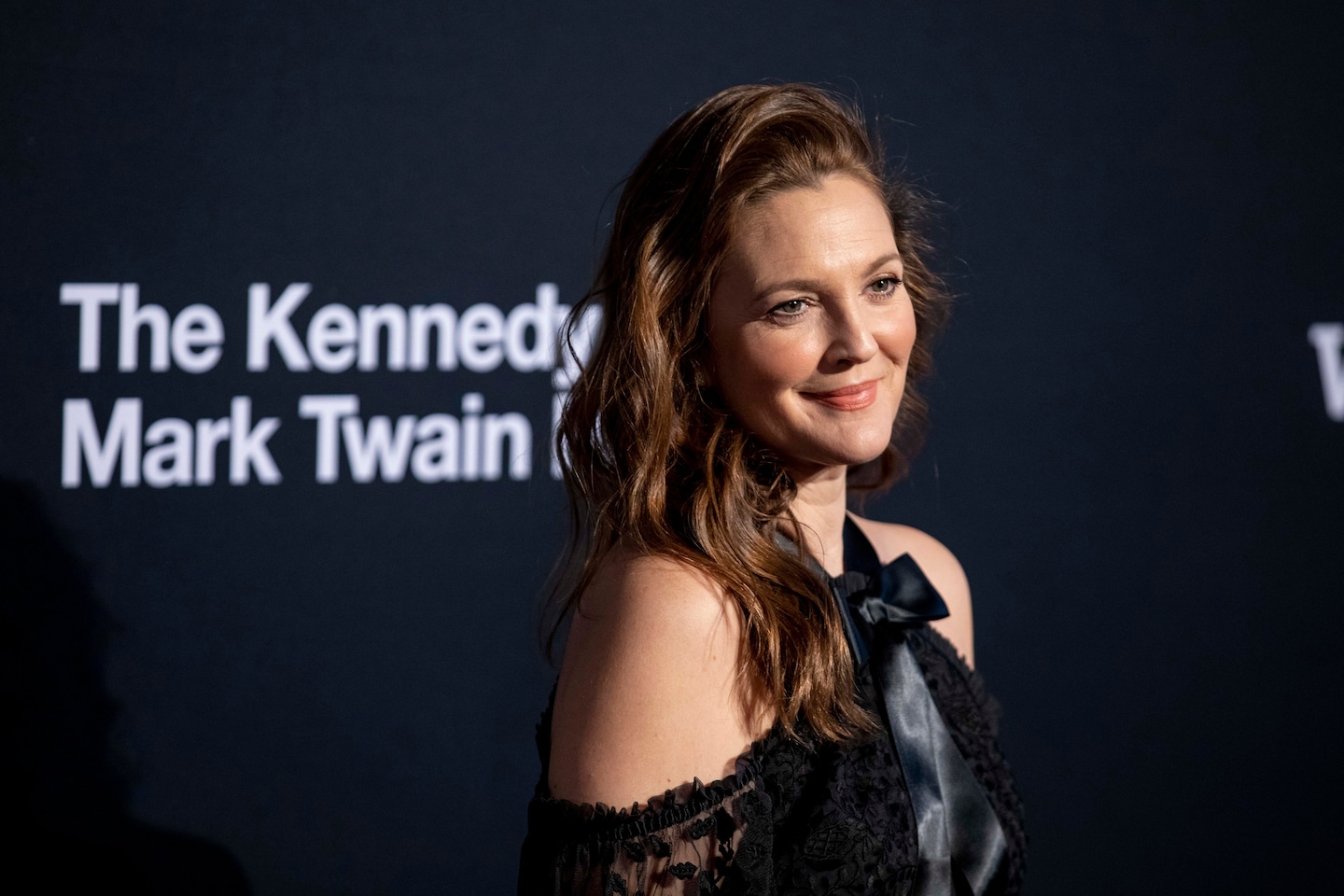 Le spectacle de Drew Barrymore revient au milieu d'une grève à Hollywood