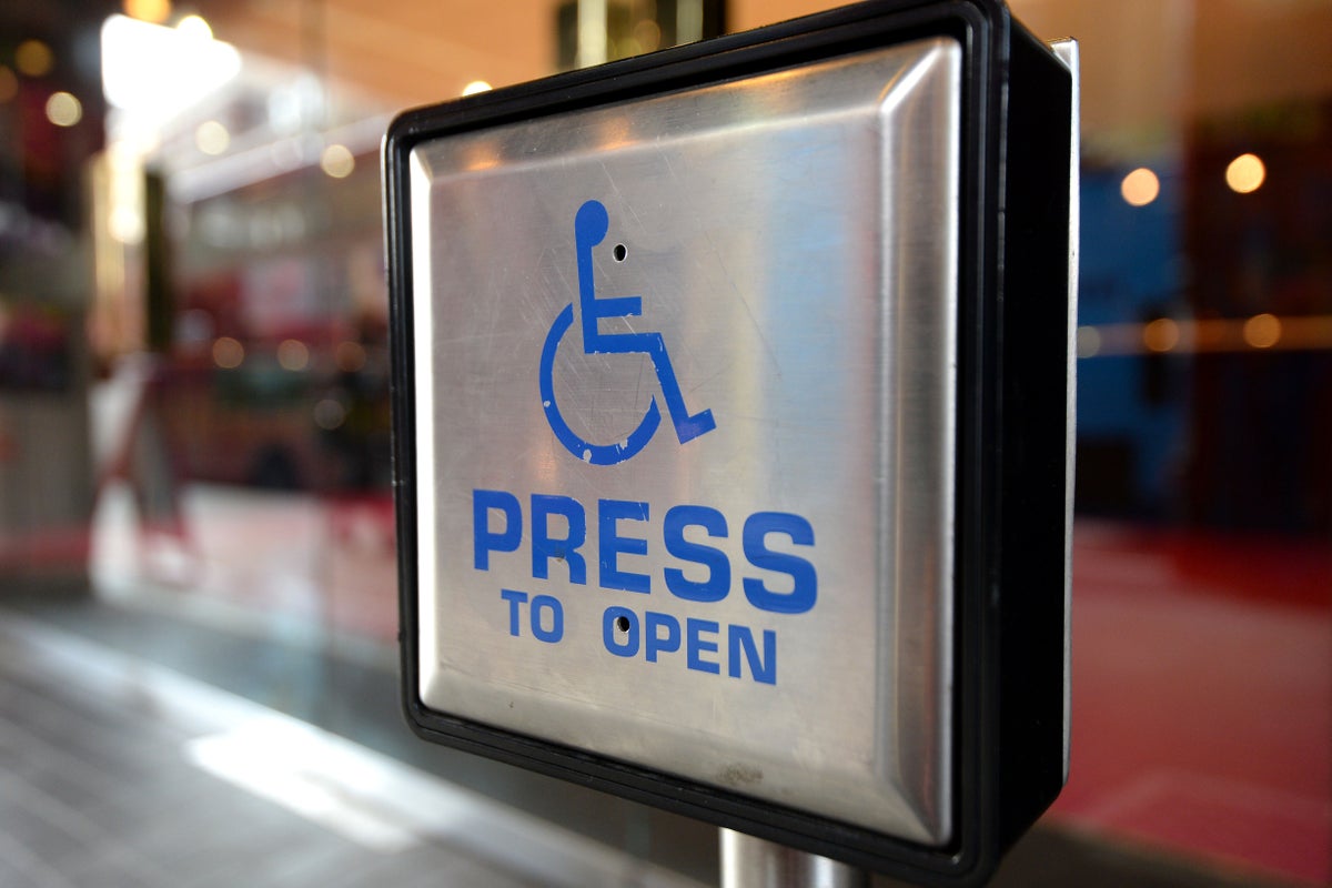 Les personnes handicapées pourraient se voir offrir davantage de soutien pour travailler à domicile dans le cadre de la réforme des prestations sociales