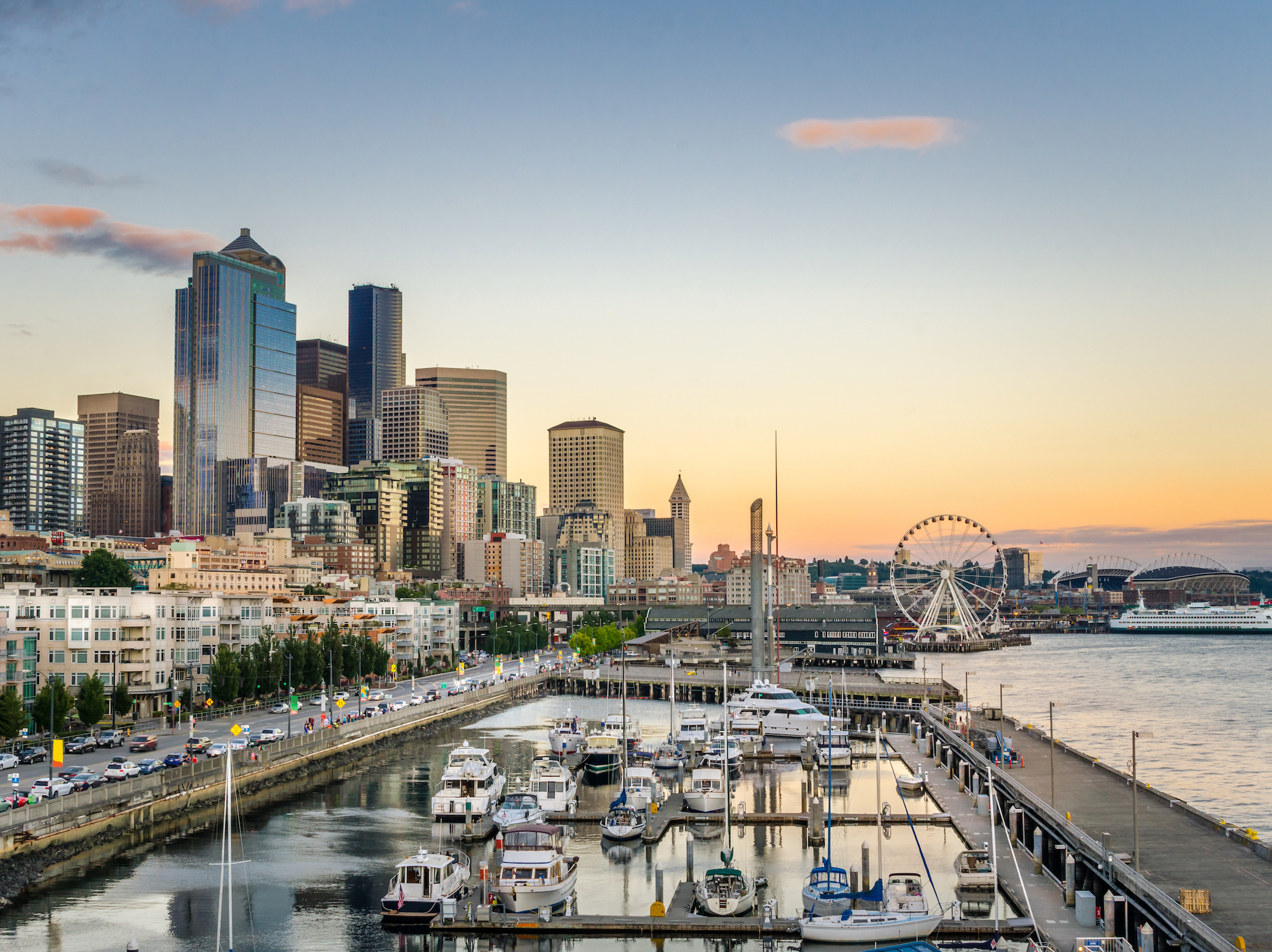 Malheureusement, vivre sur un bateau coûte moins cher que dans un appartement dans ces villes américaines