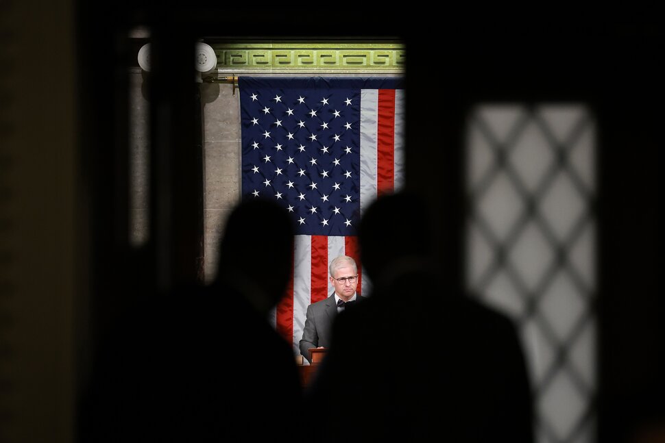 Au milieu des luttes intestines du GOP, les appels se multiplient pour nommer Patrick McHenry président temporaire |  Politique