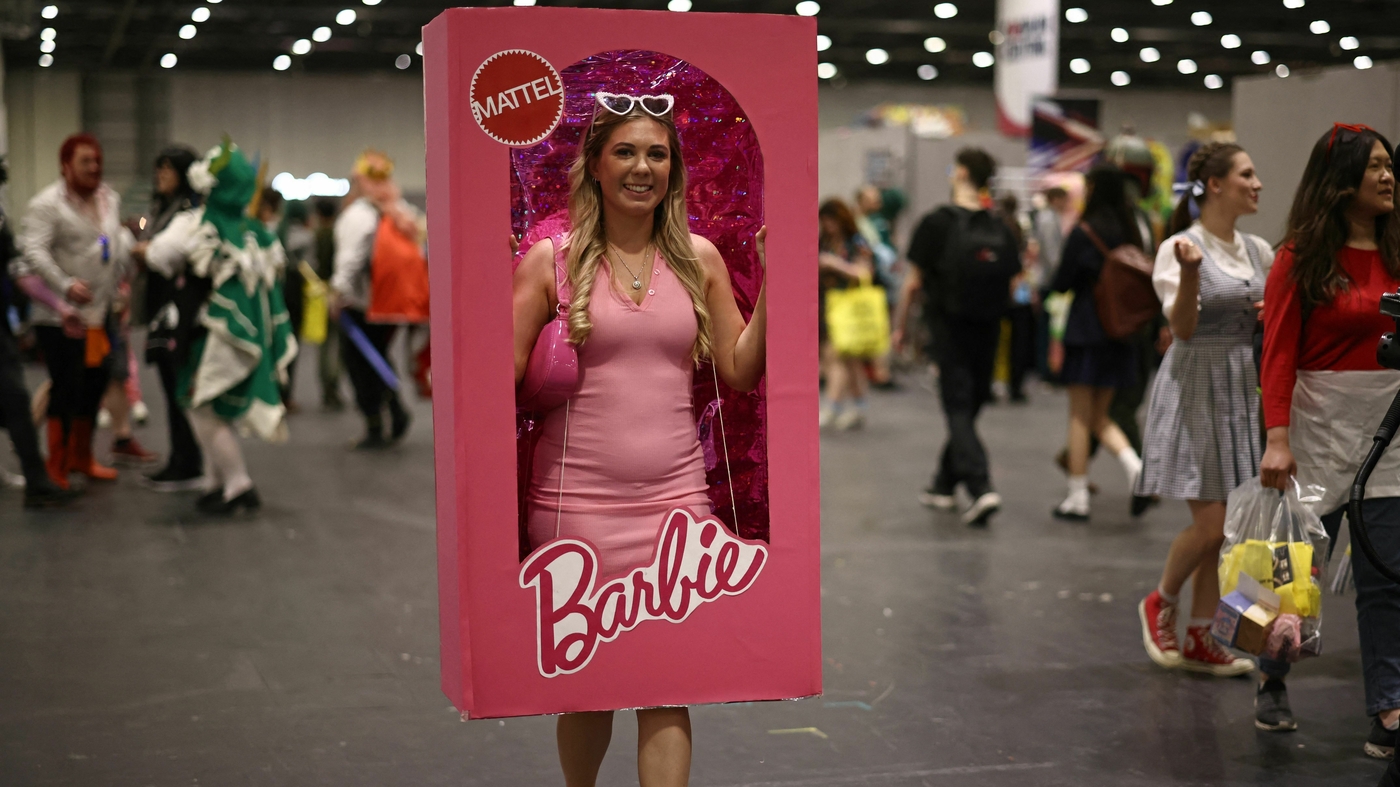 C'est un Halloween rose.  Voici quelques-uns des costumes les plus populaires de 2023