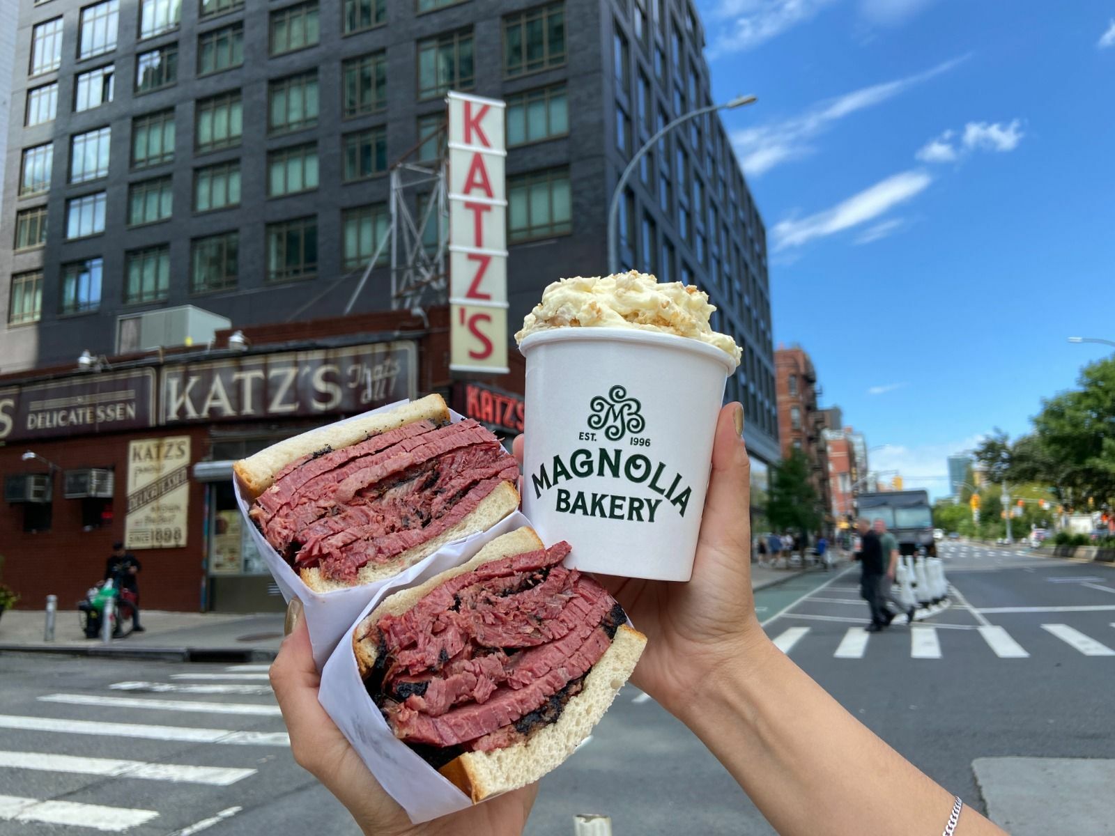 Vous pouvez désormais vous faire livrer deux des plats les plus célèbres de New York dans tout le pays