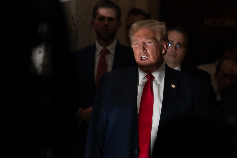 La Cour suprême du Colorado interdit à Trump de voter |  Politique