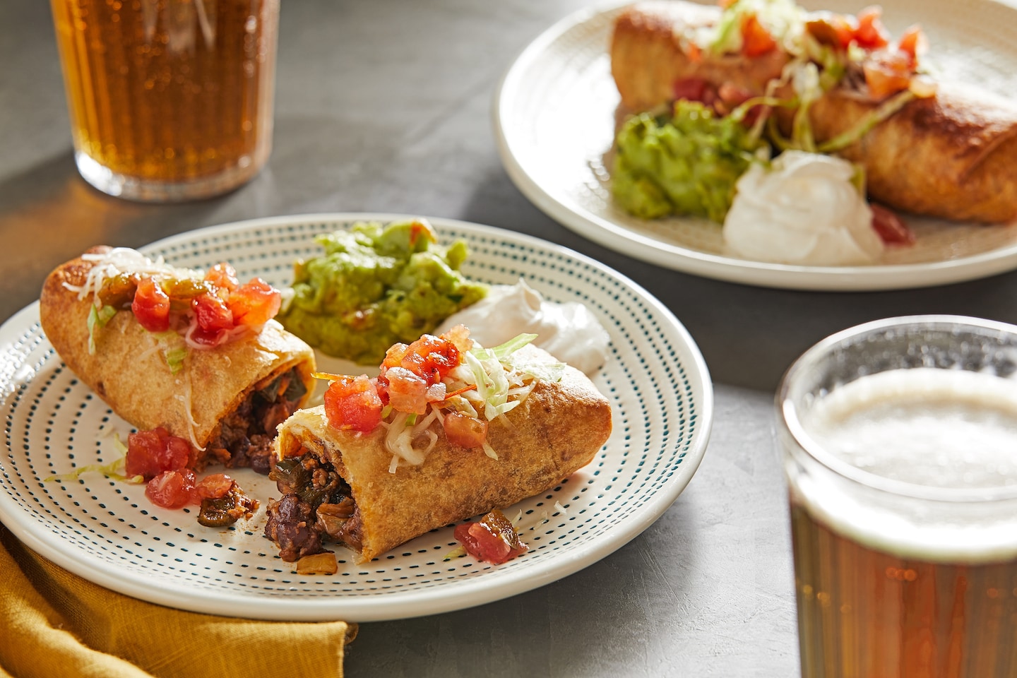 Comment faire un chimichanga, le burrito frit par excellence