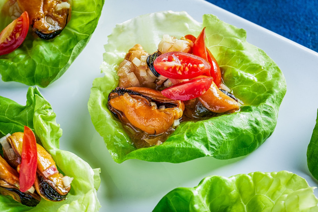 Recette de roulés de laitue aux moules et à l'escabèche