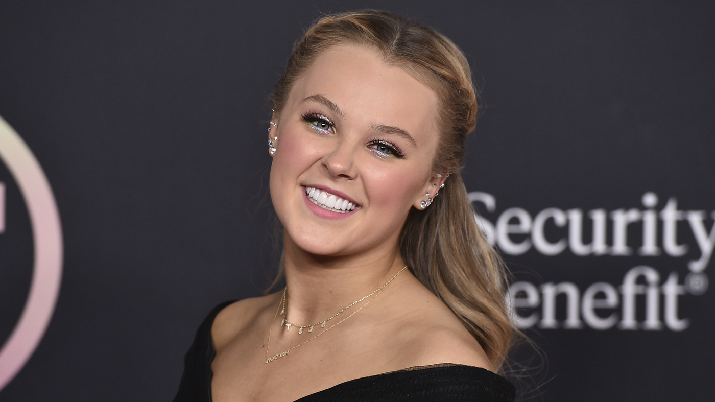 JoJo Siwa remplacera Nigel Lythgoe en tant que juge sur "So You Think You Can Dance"