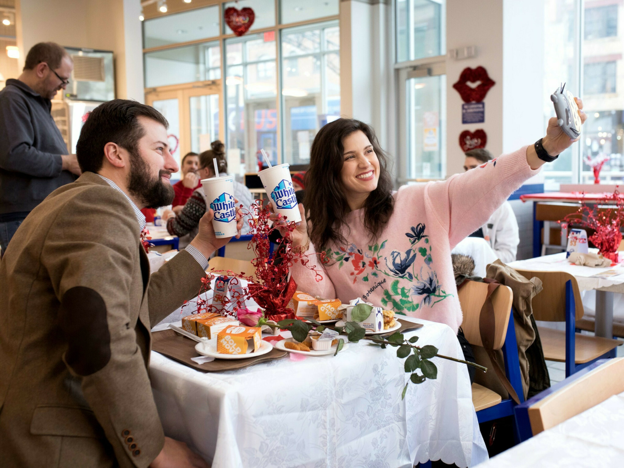 Le dîner de la Saint-Valentin au White Castle est de retour : voici comment réserver