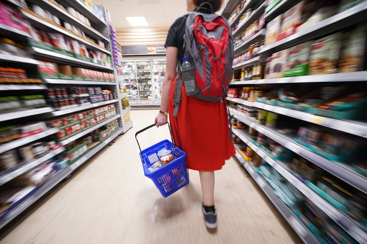 Le ralentissement de l’inflation des prix des produits alimentaires s’arrête alors que les supermarchés proposent moins d’offres