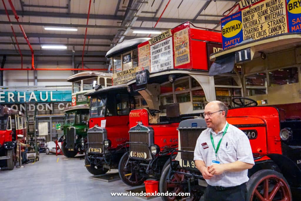 Notre guide donnant la visite