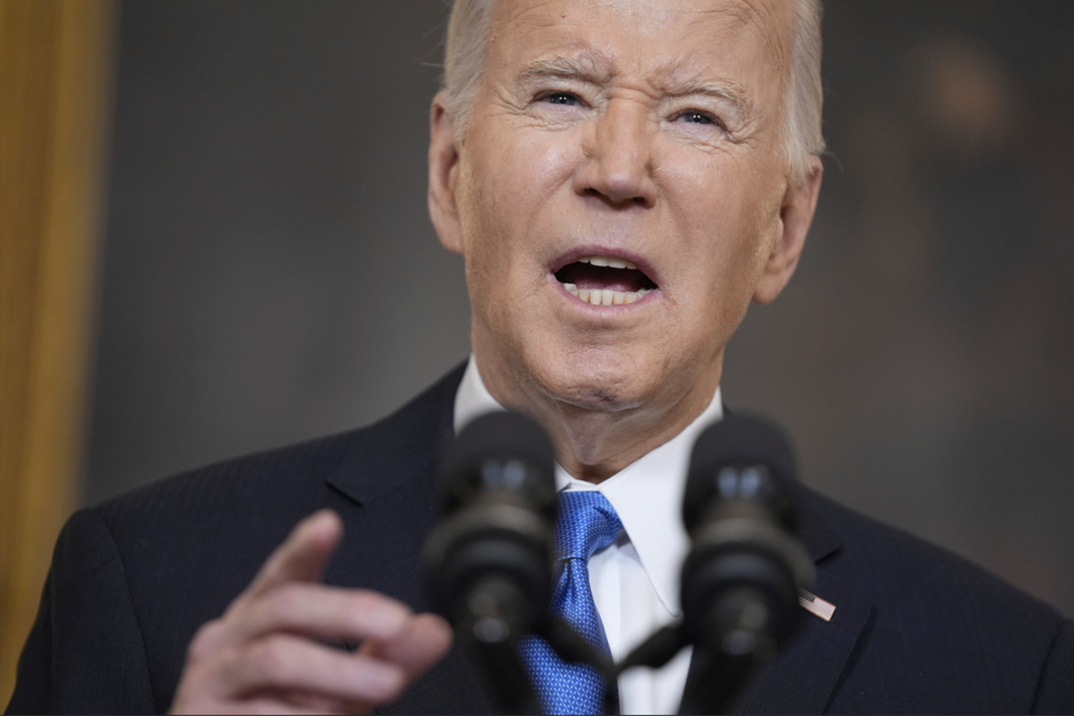 Biden critique Trump et trace une ligne dans le sable sur le projet de loi sur l’aide étrangère |  nouvelles nationales