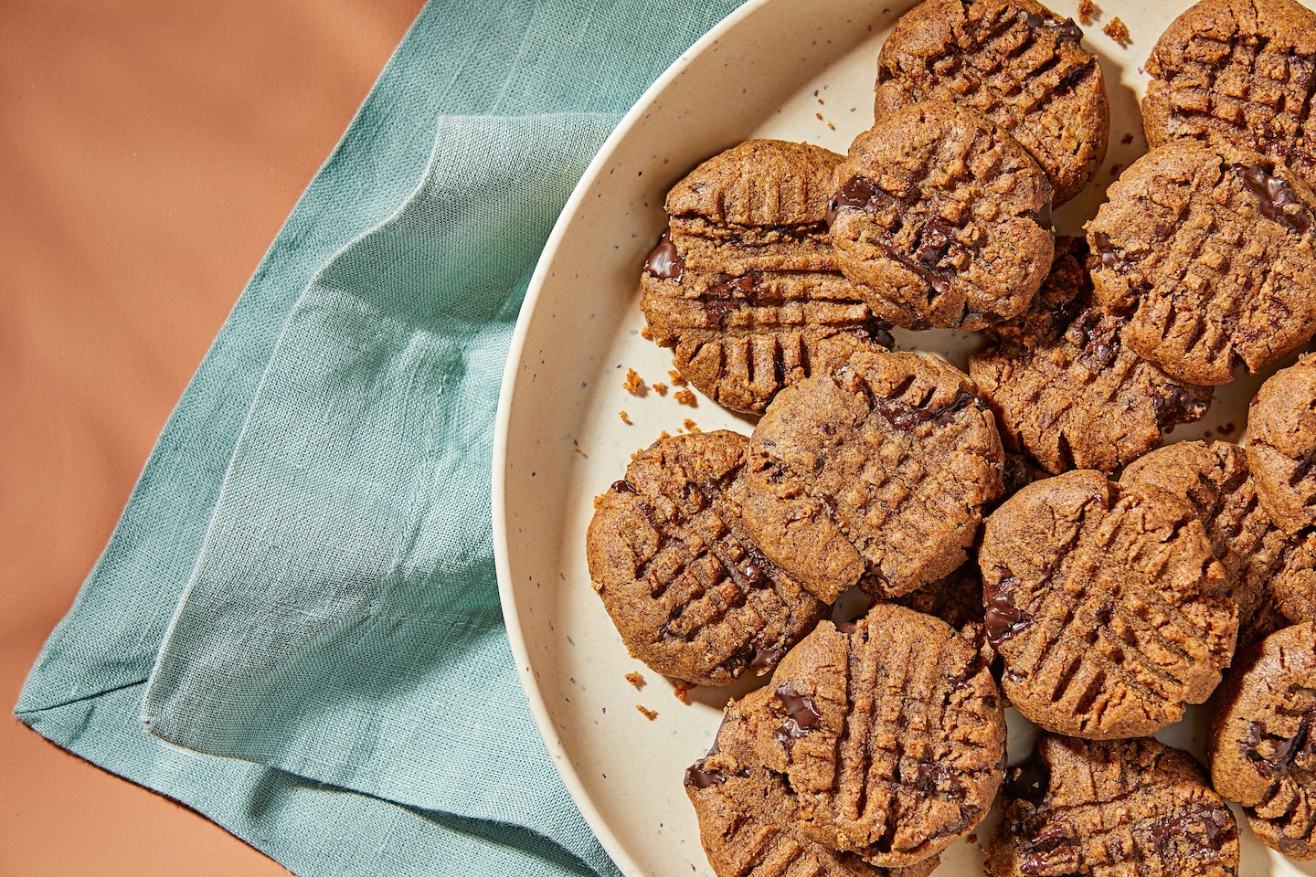 Ces biscuits au chocolat et au beurre de cacahuète sont tout simplement irrésistibles