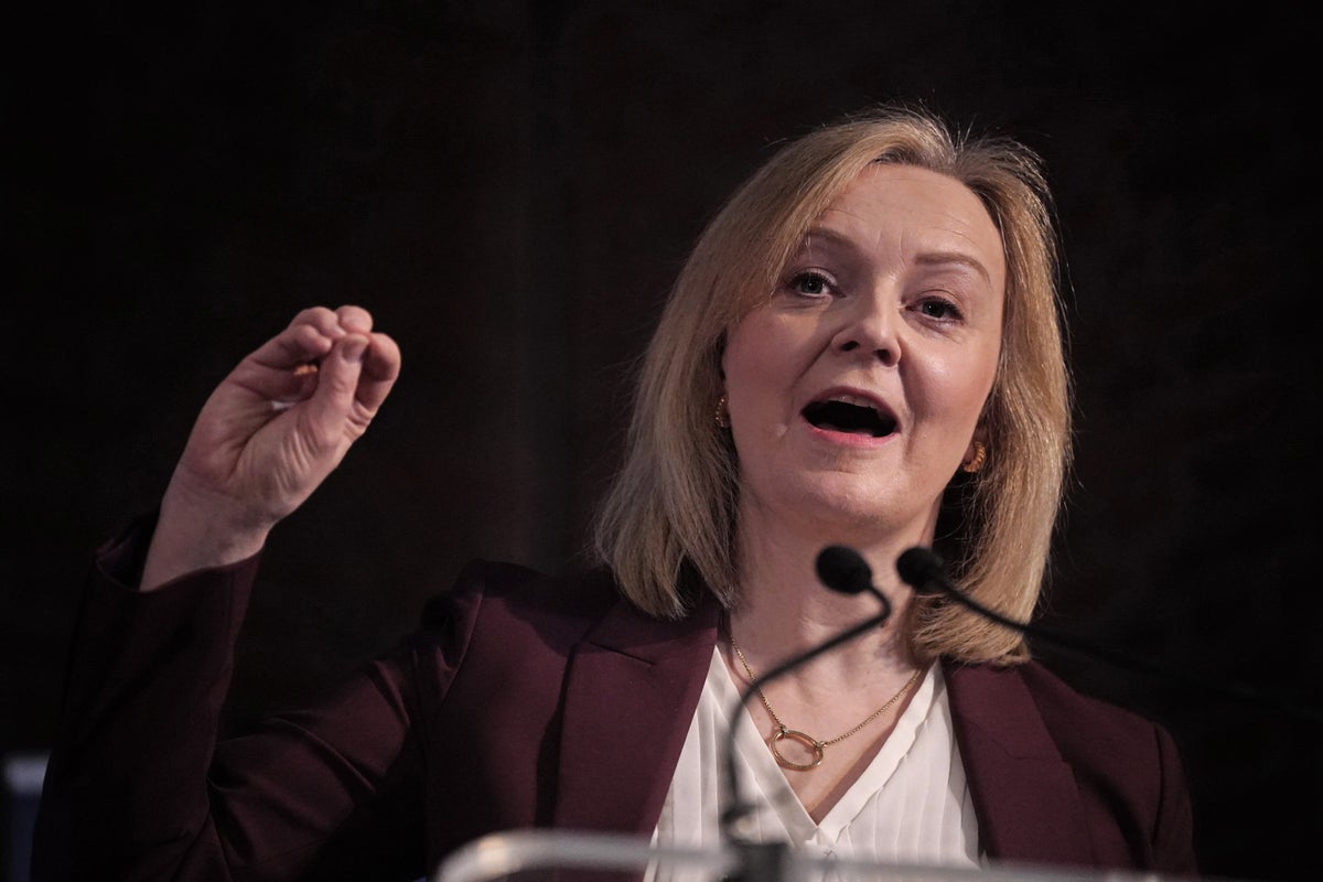 Truss affirme que le gauche a « saboté » ses efforts de réduction d'impôts avant le discours américain