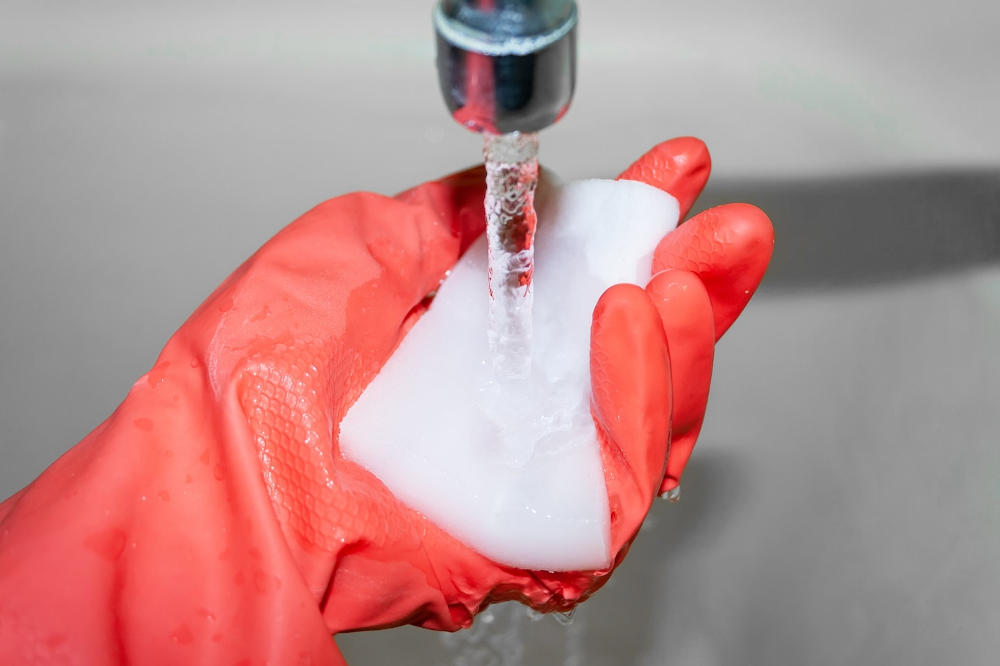 Comment fonctionnent les éponges gommes et où vous pouvez les utiliser