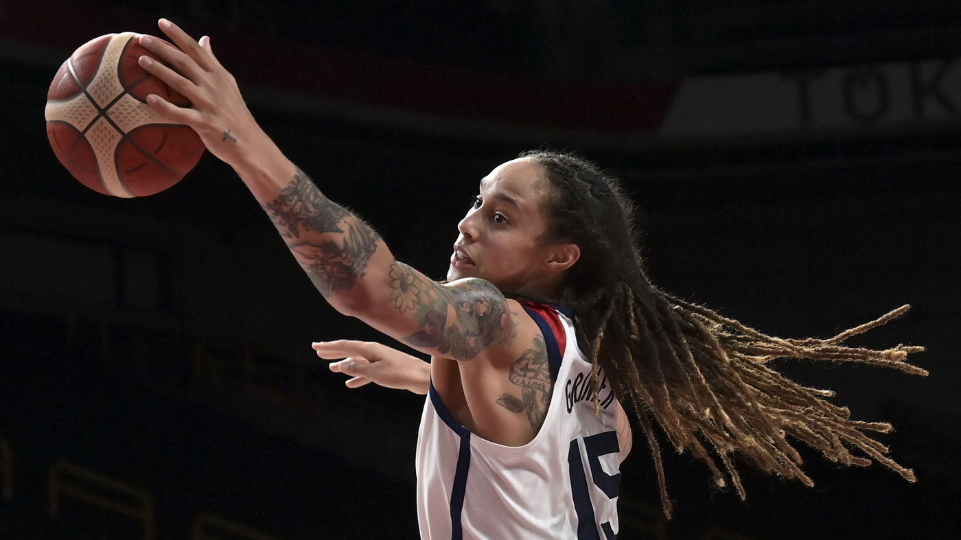 Brittney Griner revient sur « Coming Home » après près de 300 jours dans une prison russe