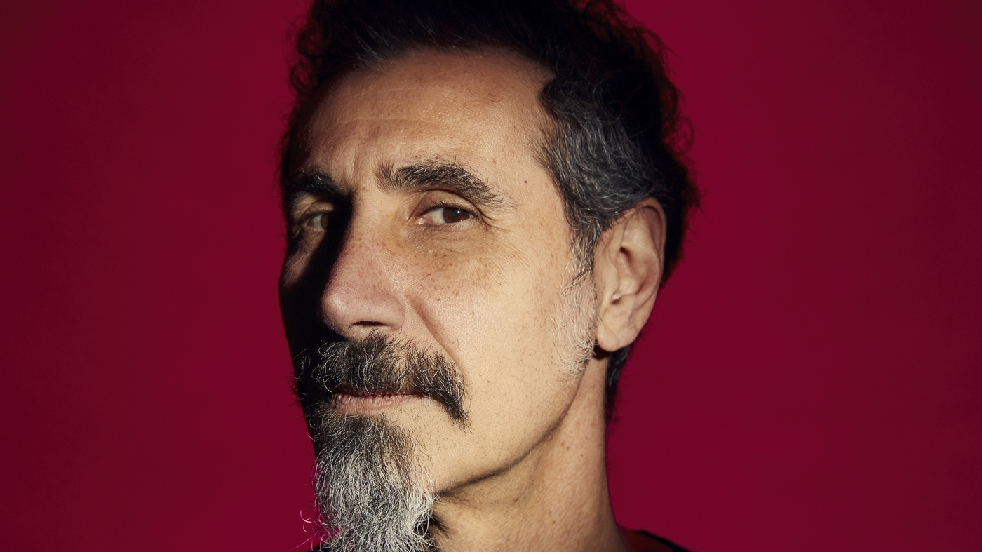 Serj Tankian de System of a Down sur ses mémoires, pourquoi aucun nouvel album n'est sorti depuis 2005