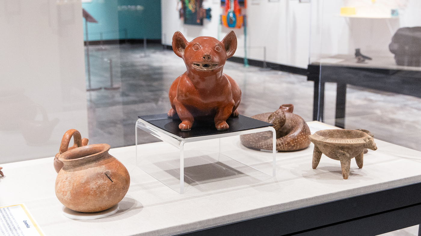 "C'est l'histoire de quelqu'un."  Rendre les objets anciens à leur domicile légitime