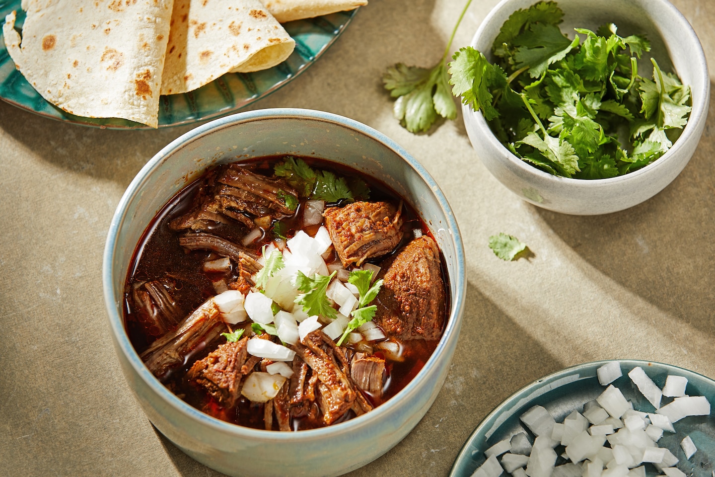 Célébrez la fierté avec ces 10 recettes de chefs et écrivains LGBTQ+