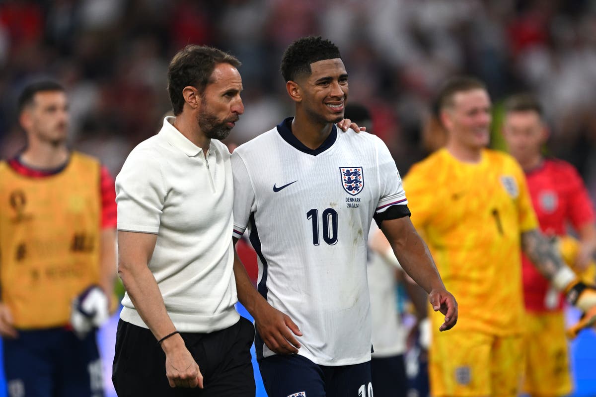 Gareth Southgate admet que l'Angleterre a eu du mal à faire face à l'étiquette de favori avant le tournoi