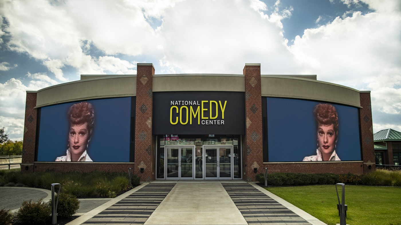 La ville natale de Lucille Ball est une destination de comédie. Sans blague