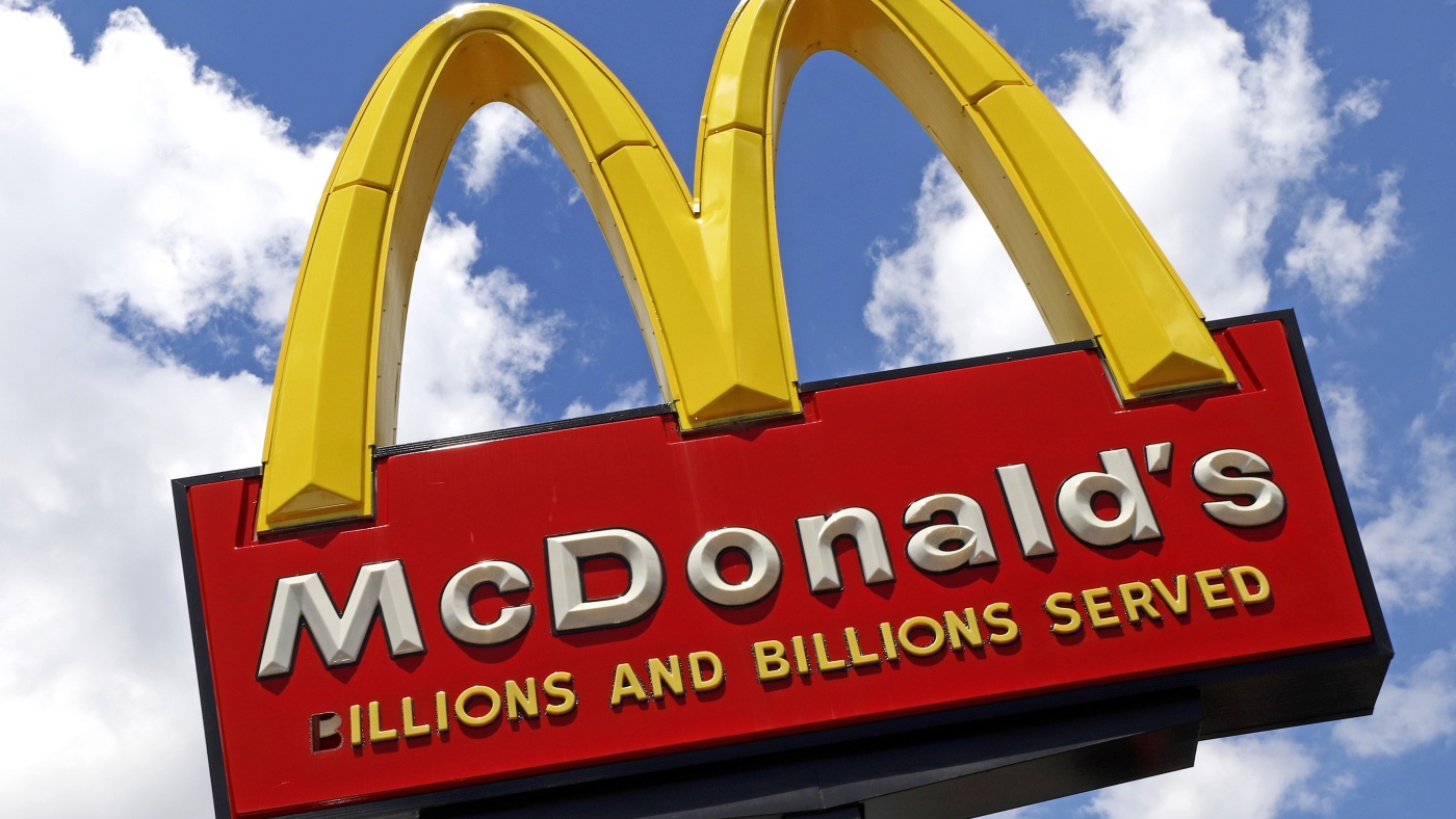 1 mort et des dizaines de malades dans une épidémie d'E. coli liée aux Quarter Pounders de McDonald's