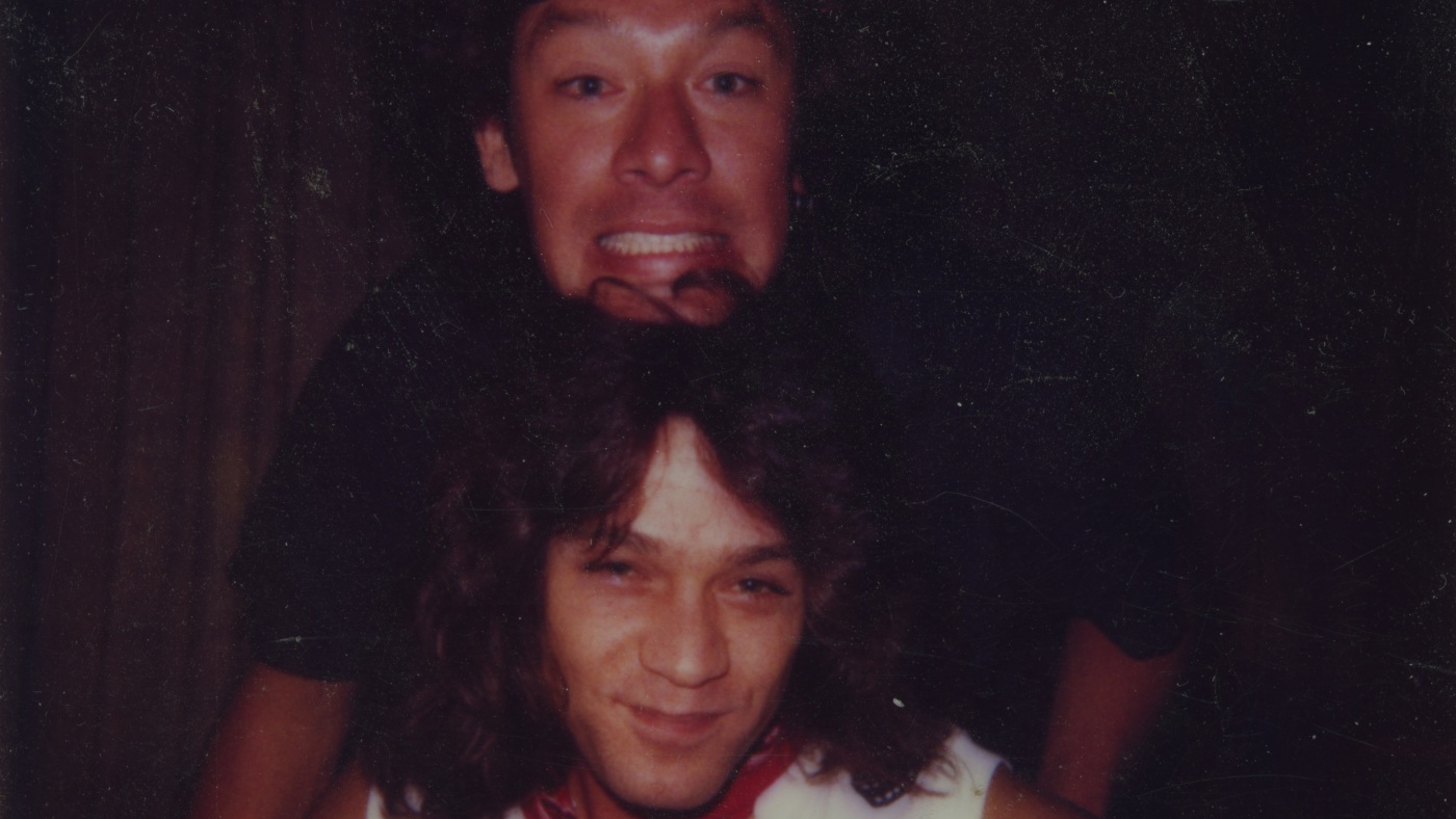 Défait par la perte de son frère Eddie, Alex Van Halen revient dans un nouveau mémoire