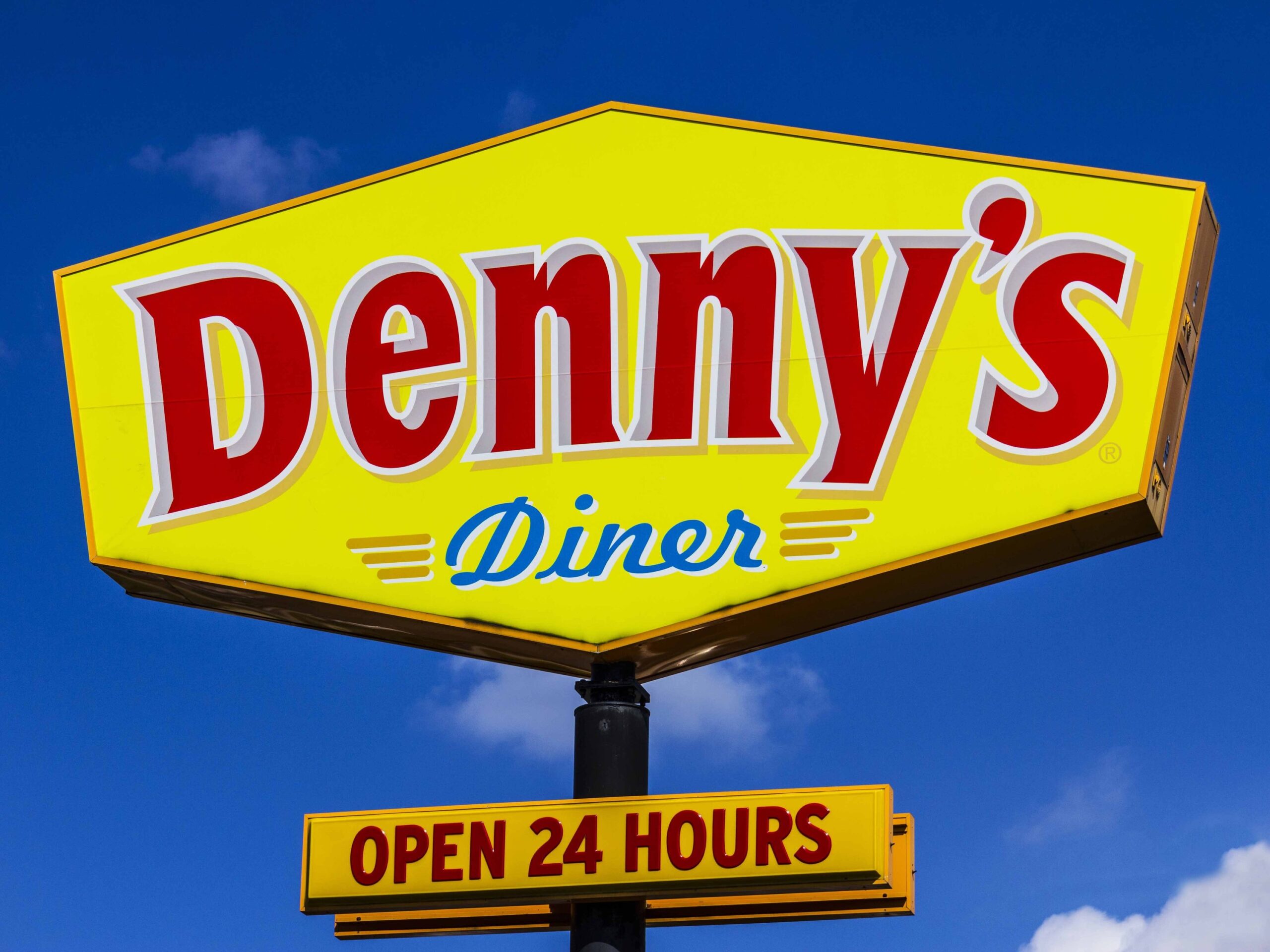 La liste complète des restaurants Denny's qui ferment définitivement et pourquoi