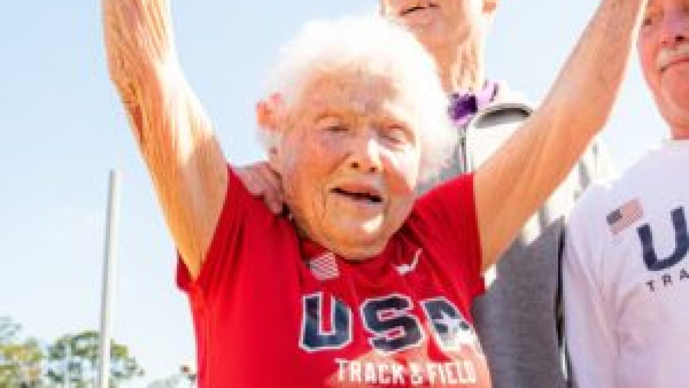La sprinteuse senior Julia « Hurricane » Hawkins est décédée à 108 ans