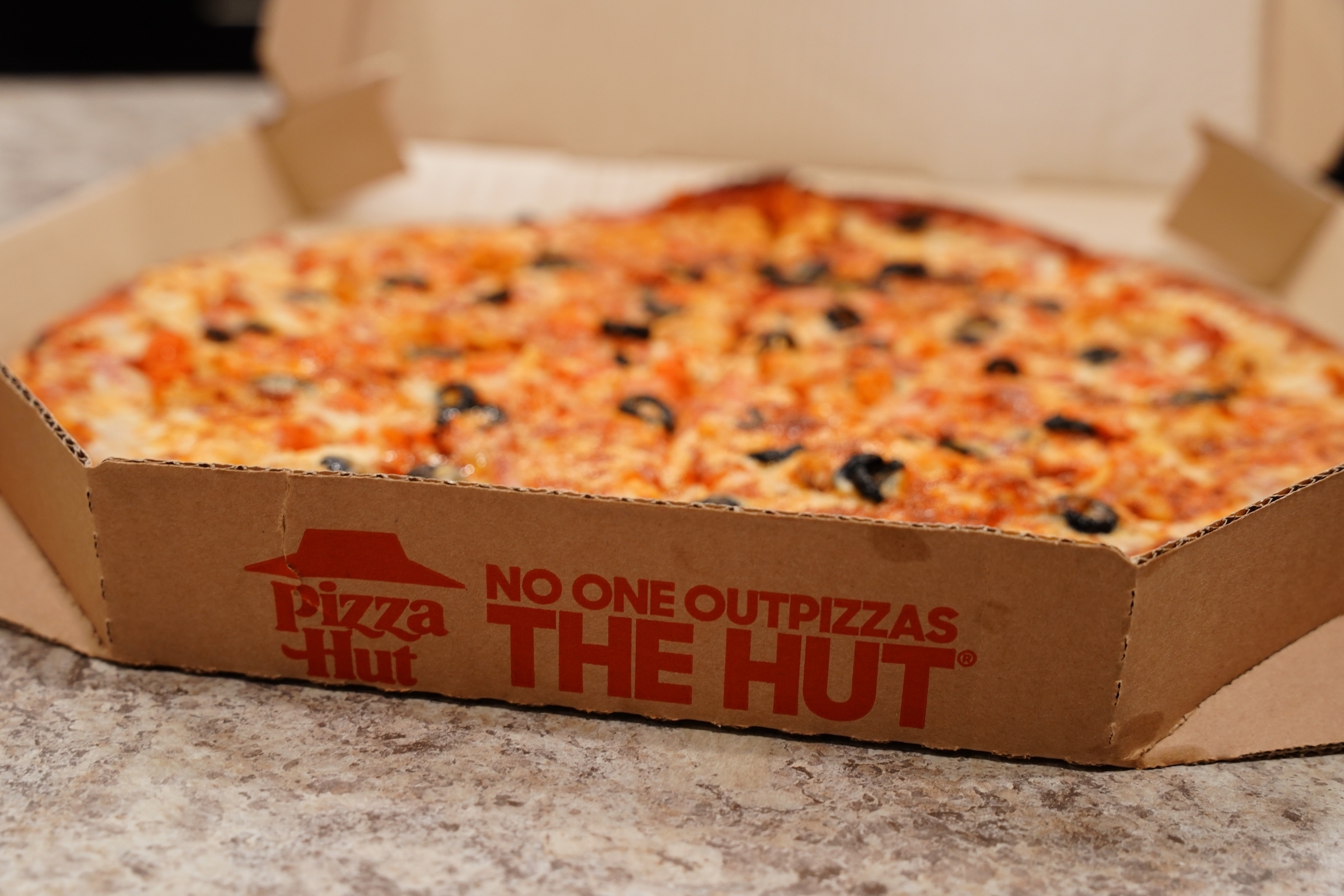 Pizza Hut offrira un million de pizzas gratuites en octobre