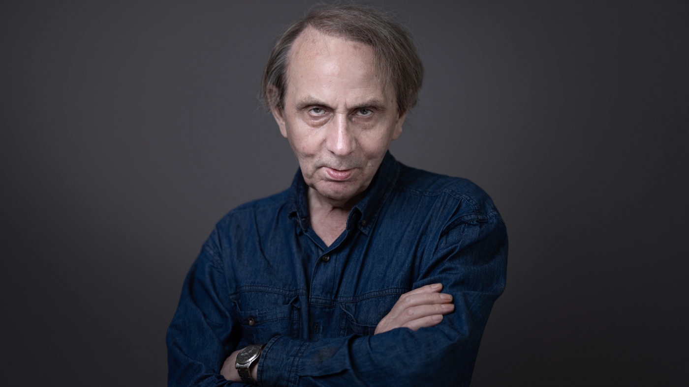 Un romancier français polarisant et provocateur dit qu'il a écrit son dernier livre