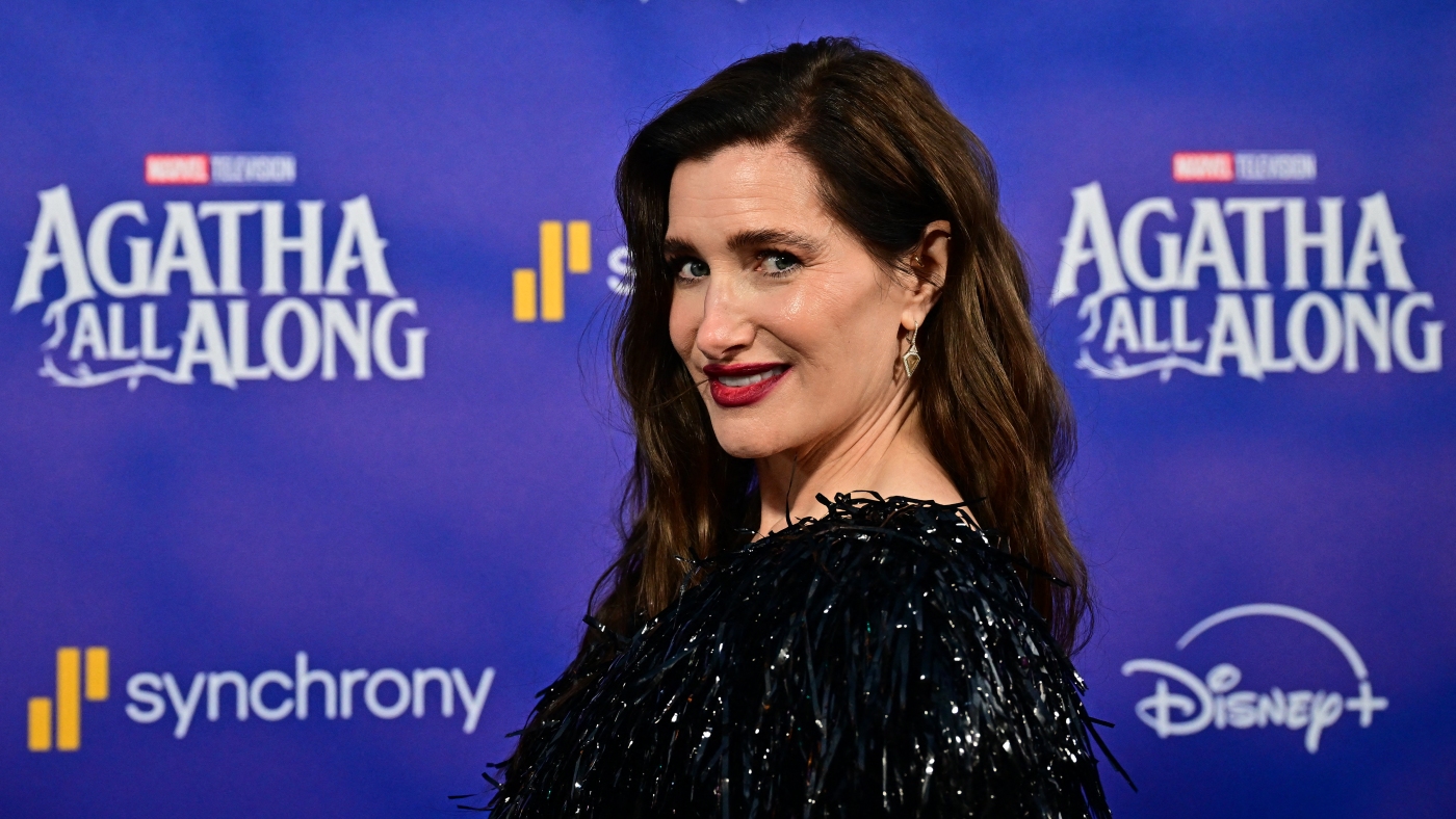 « J'ai plus mon mot à dire » : pourquoi Kathryn Hahn se sent plus puissante que jamais