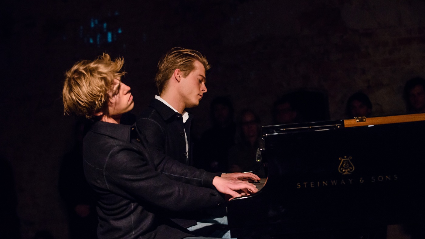Lucas & Arthur Jussen sort l'EP "Little Diamonds" de duos de piano moins connus
