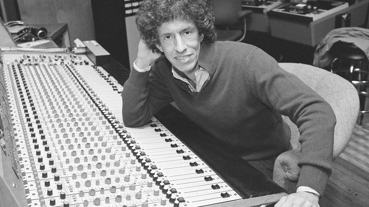 Richard Perry, producteur de disques derrière "You're So Vain" et d'autres succès, est décédé à 82 ans