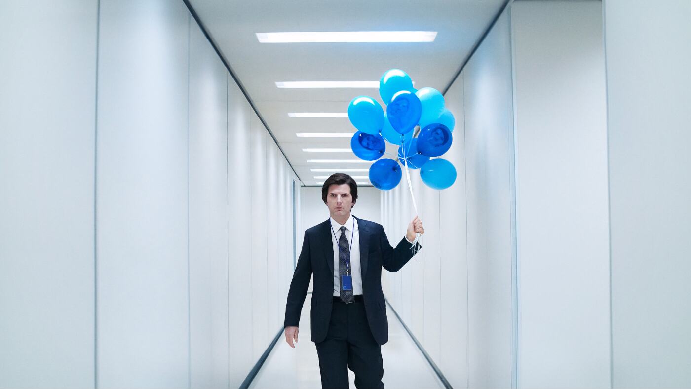 De superbes émissions télévisées arrivent en janvier, de la saison 2 de "Severance" à un documentaire de Jerry Springer