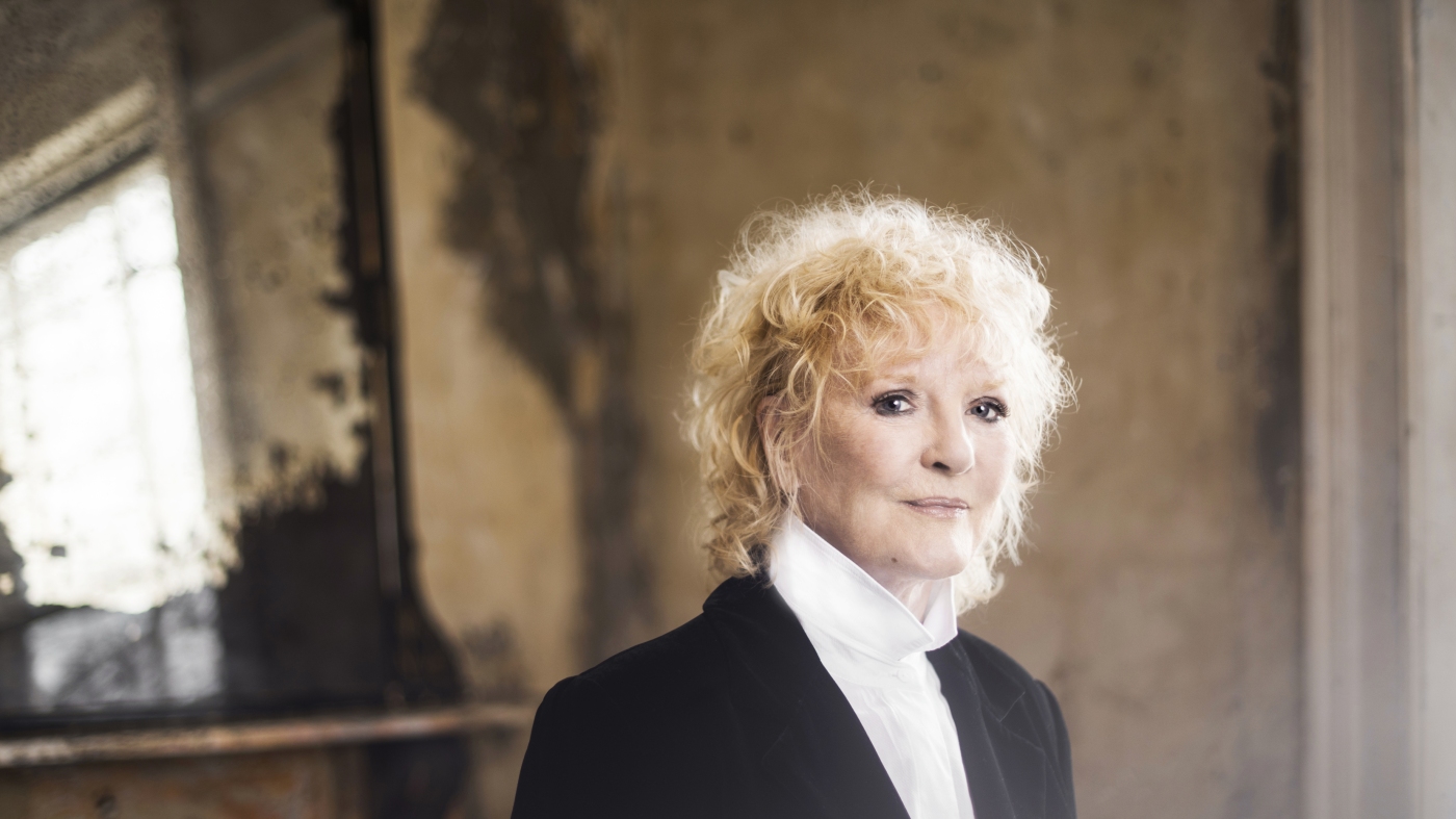 Petula Clark taquine le spectacle de Londres 60 ans après que 'Downtown' a fait d'elle une star aux États-Unis