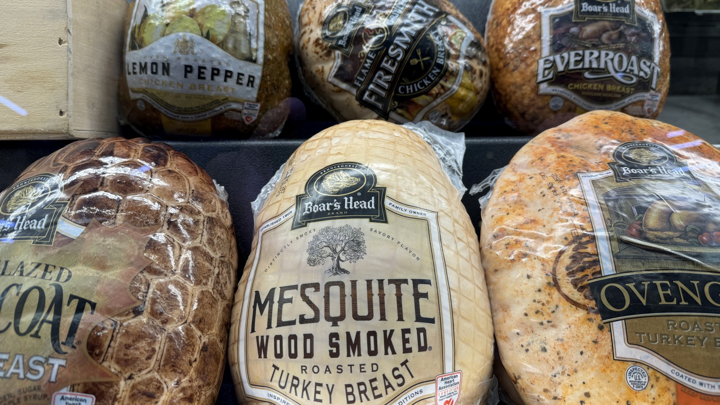 Un rapport de l'USDA révèle que l'épidémie de listeria à Boar's Head était due à de mauvaises pratiques d'assainissement