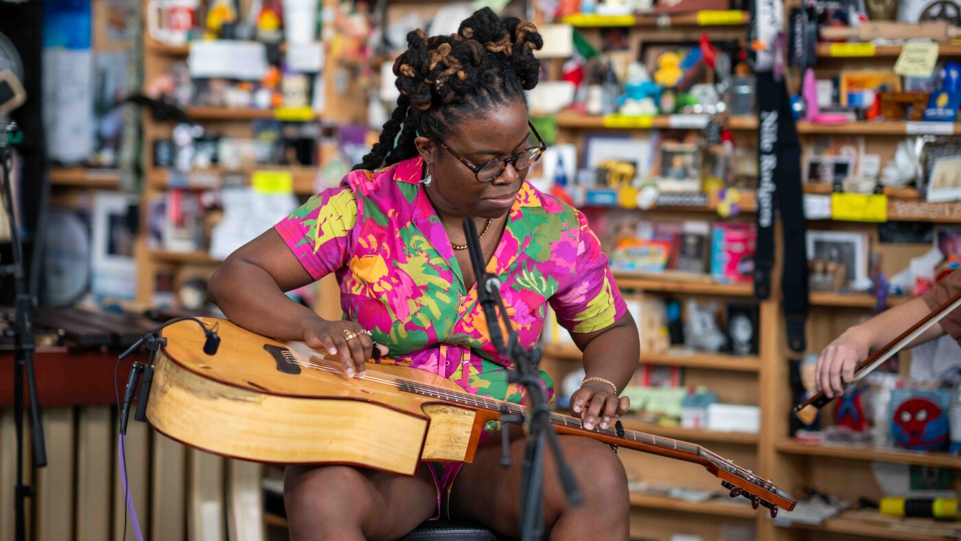 Comment le concours de «perdante» le petit bureau a lancé la carrière musicale de Yasmin Williams