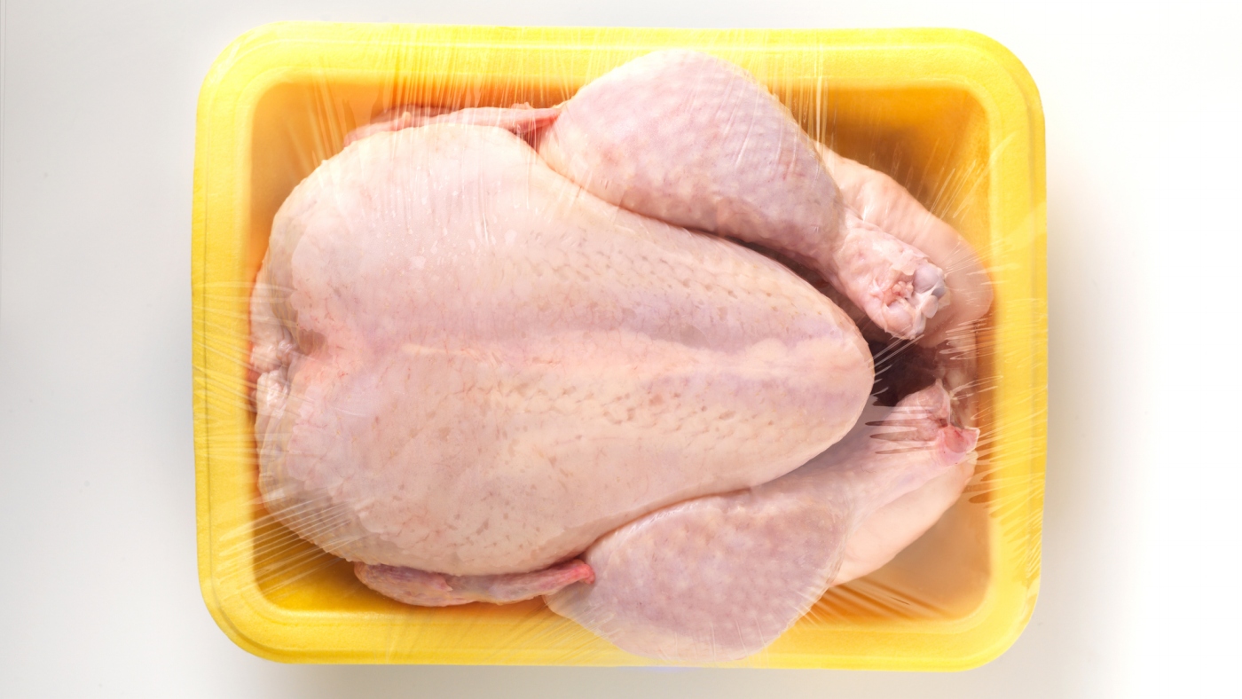 L'Europe déplore le «poulet chloré» américain. À quel point notre volaille est-elle sûre?