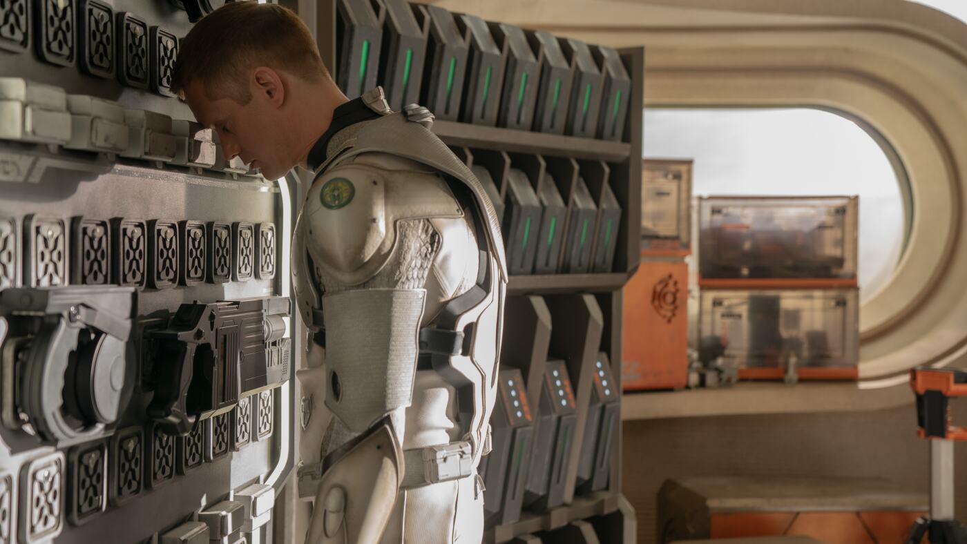 'Murderbot' est la meilleure nouvelle comédie de 2025. Vous avez bien lu