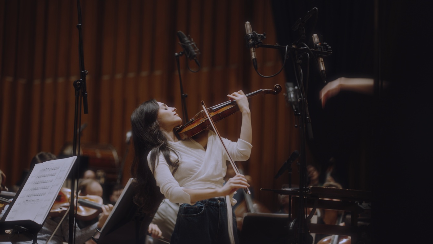 La violoniste Esther Abrami découvre le «trésor caché» de la musique par les femmes
