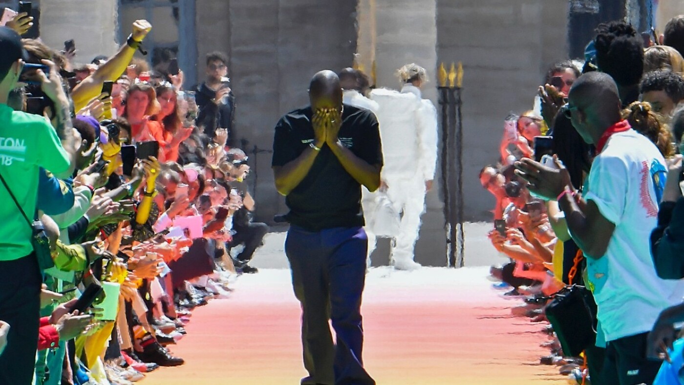 De streetwear à la mode de luxe: comment Virgil Abloh a remodelé une industrie