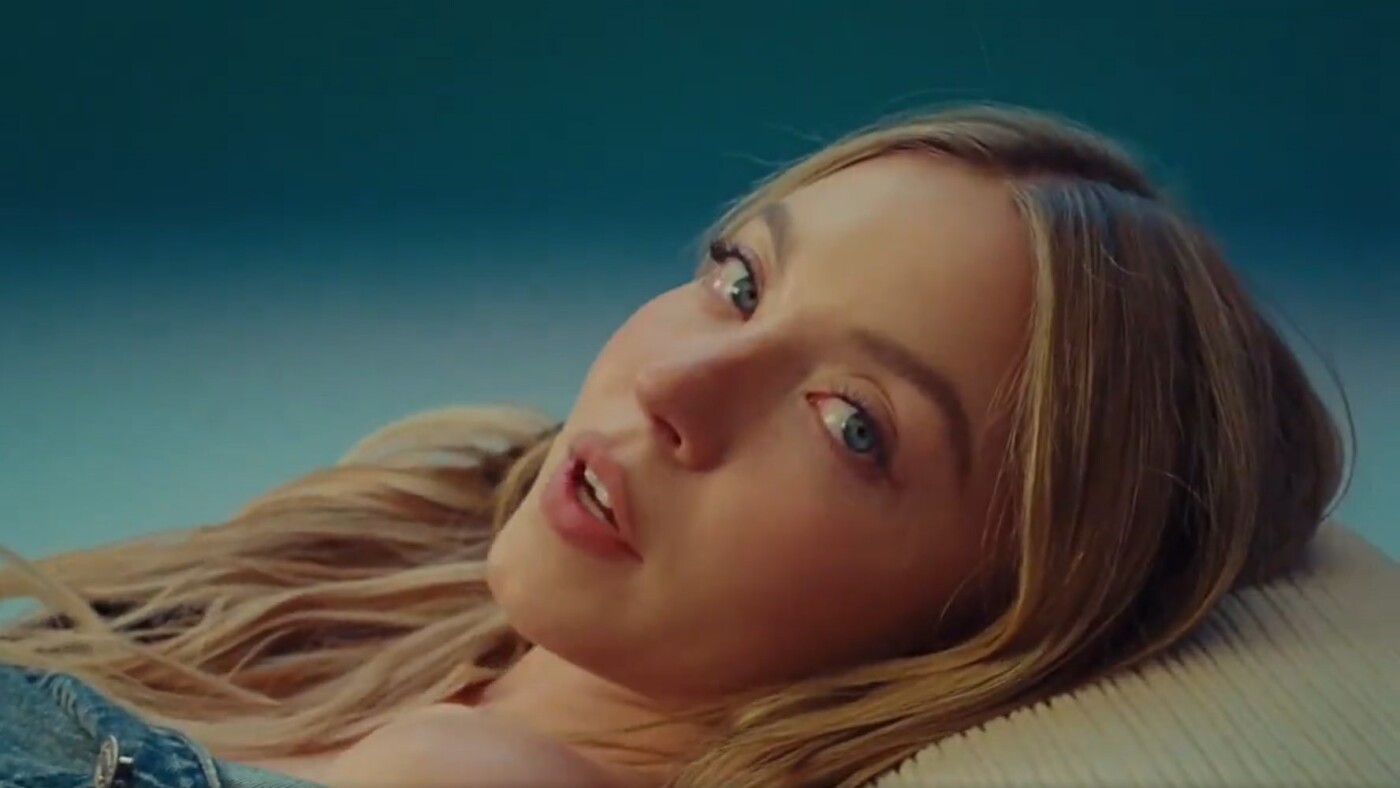 La campagne publicitaire qui a lancé mille critiques: les jeans de Sydney Sweeney