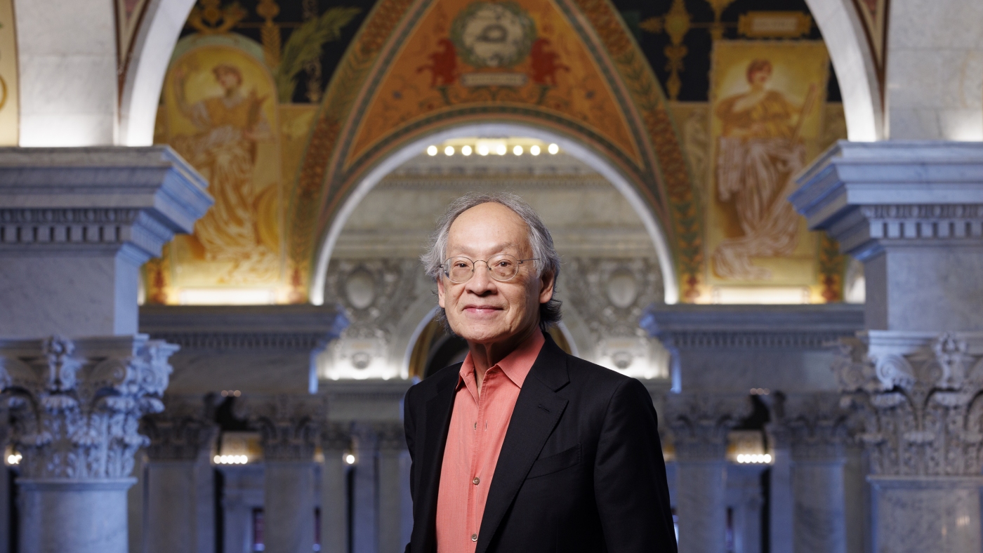 Arthur Sze nommé 25e poète américain lauréat