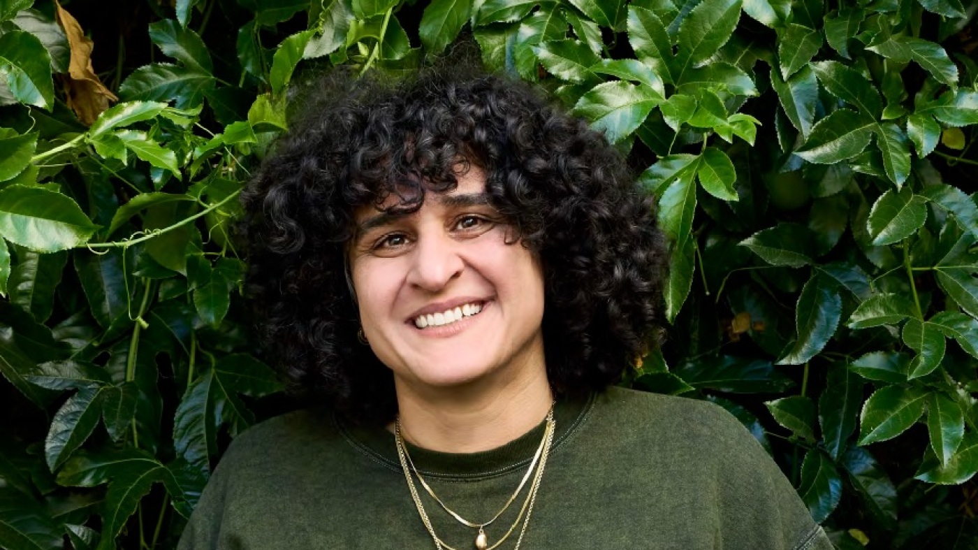Samin Nosrat a une fois évité les recettes. Maintenant elle les partage