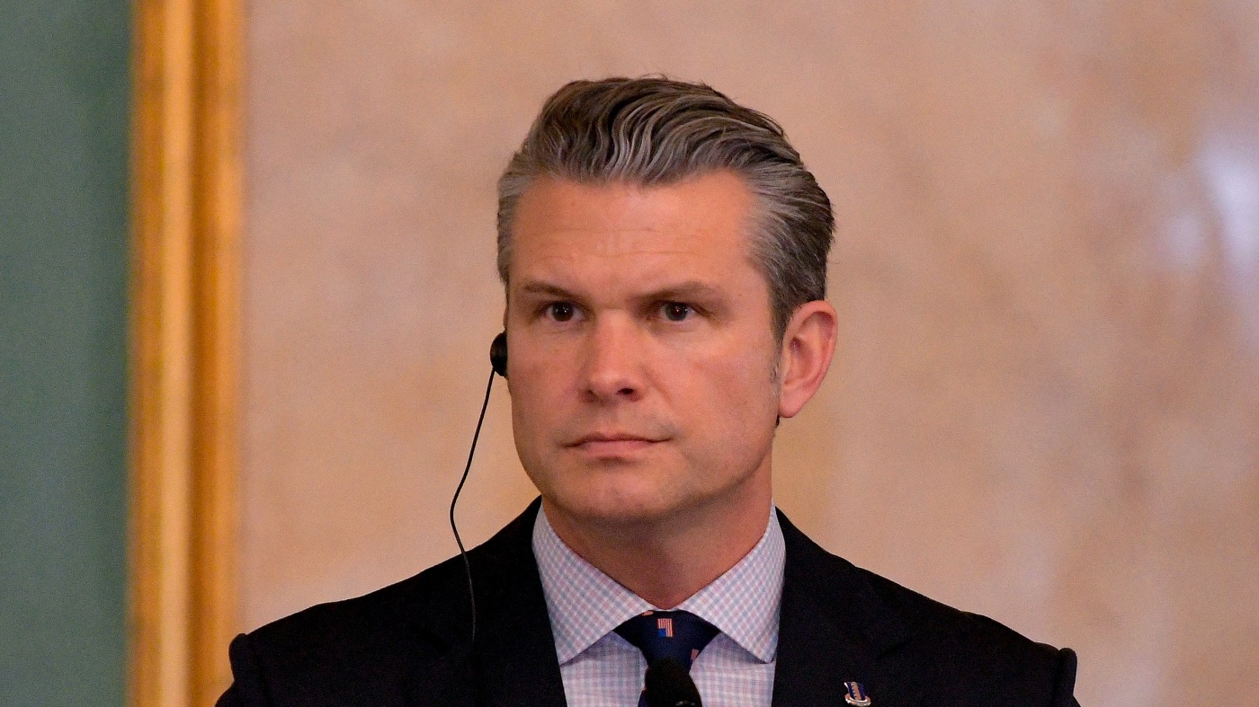 L'éditeur de "Franklin" critique Hegseth pour son article sur la tortue tirant sur des bateaux de drogue