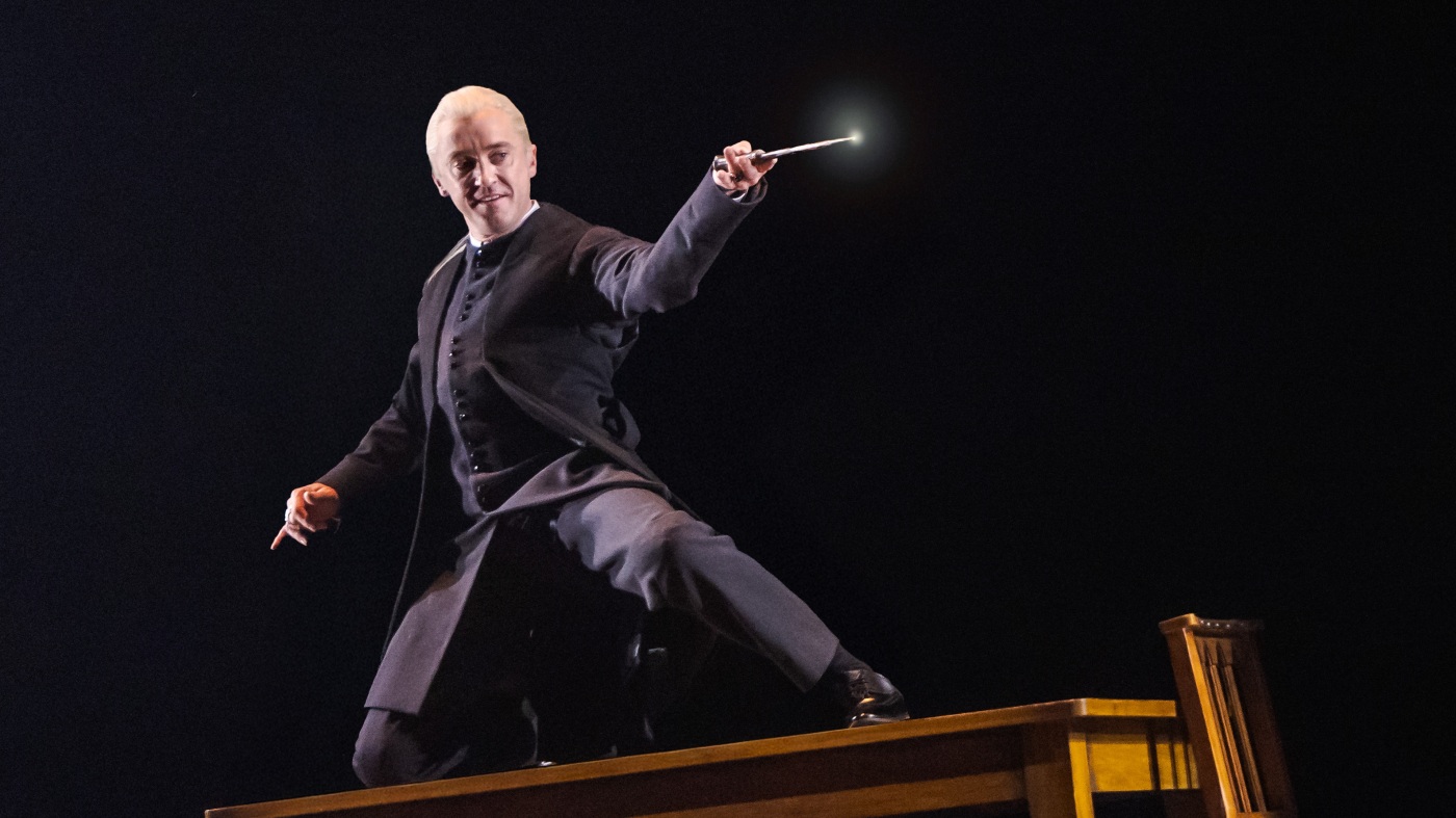 Les fans de "Harry Potter" s'envolent pour Broadway pour voir le Draco Malfoy original