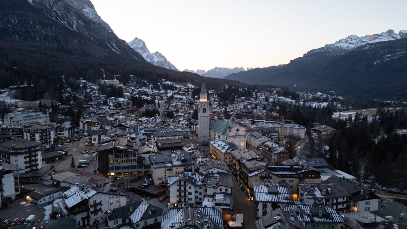 Cortina d'Ampezzo mélange héritage olympique et glamour alpin