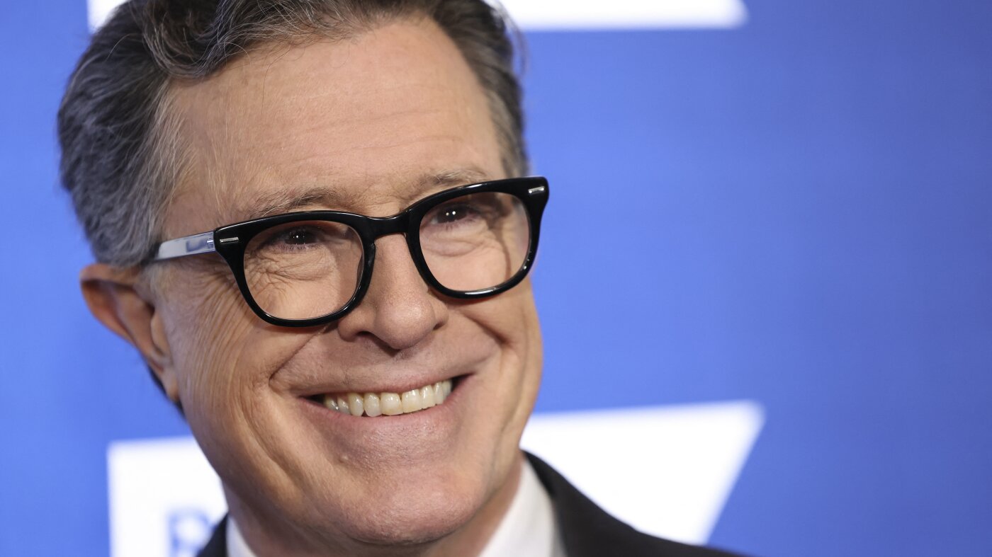 La prochaine quête épique de Stephen Colbert ? Écriture d'un nouveau film "Le Seigneur des Anneaux"