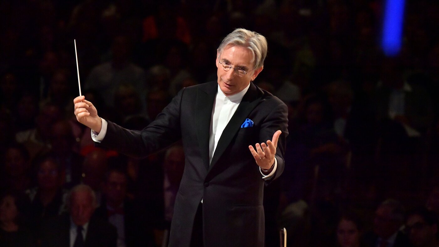 Michael Tilson Thomas, chef d'orchestre et compositeur de renom, décède à 81 ans
