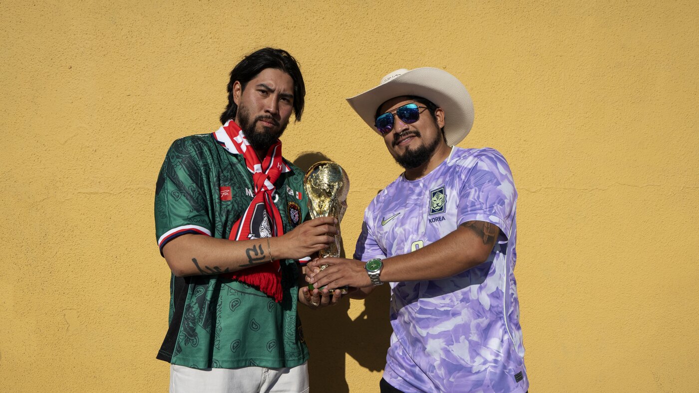 "Coreano Hermano" : avant le match Mexique-Corée du Sud, c'est de l'amour entre les fans